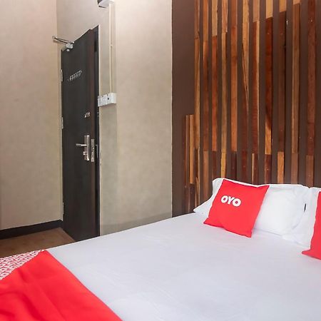 Oyo 90094 Hi Inn 3 Sibu Exterior photo