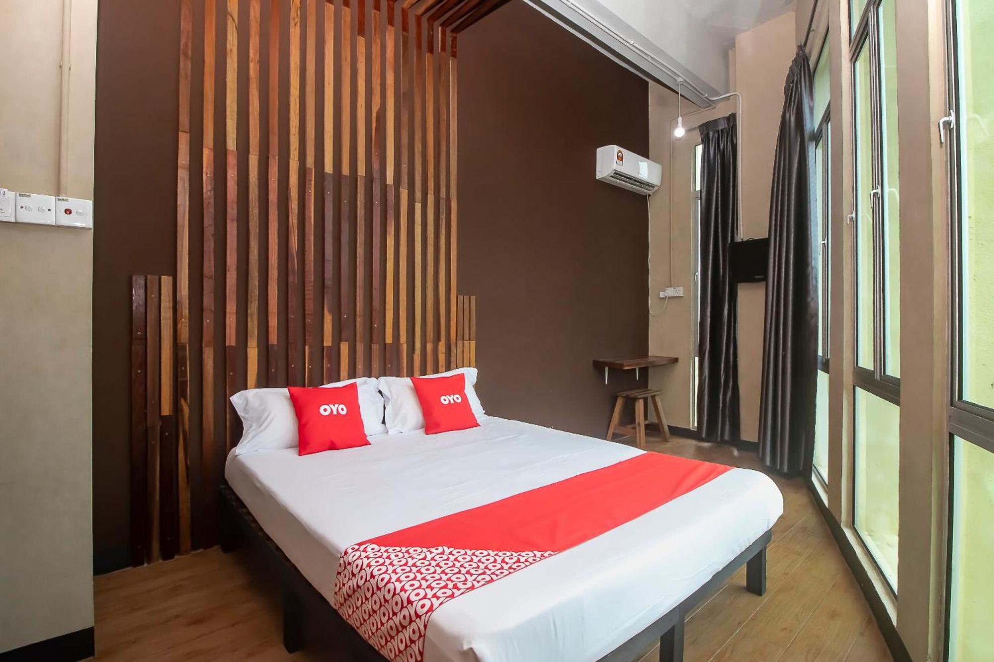 Oyo 90094 Hi Inn 3 Sibu Exterior photo