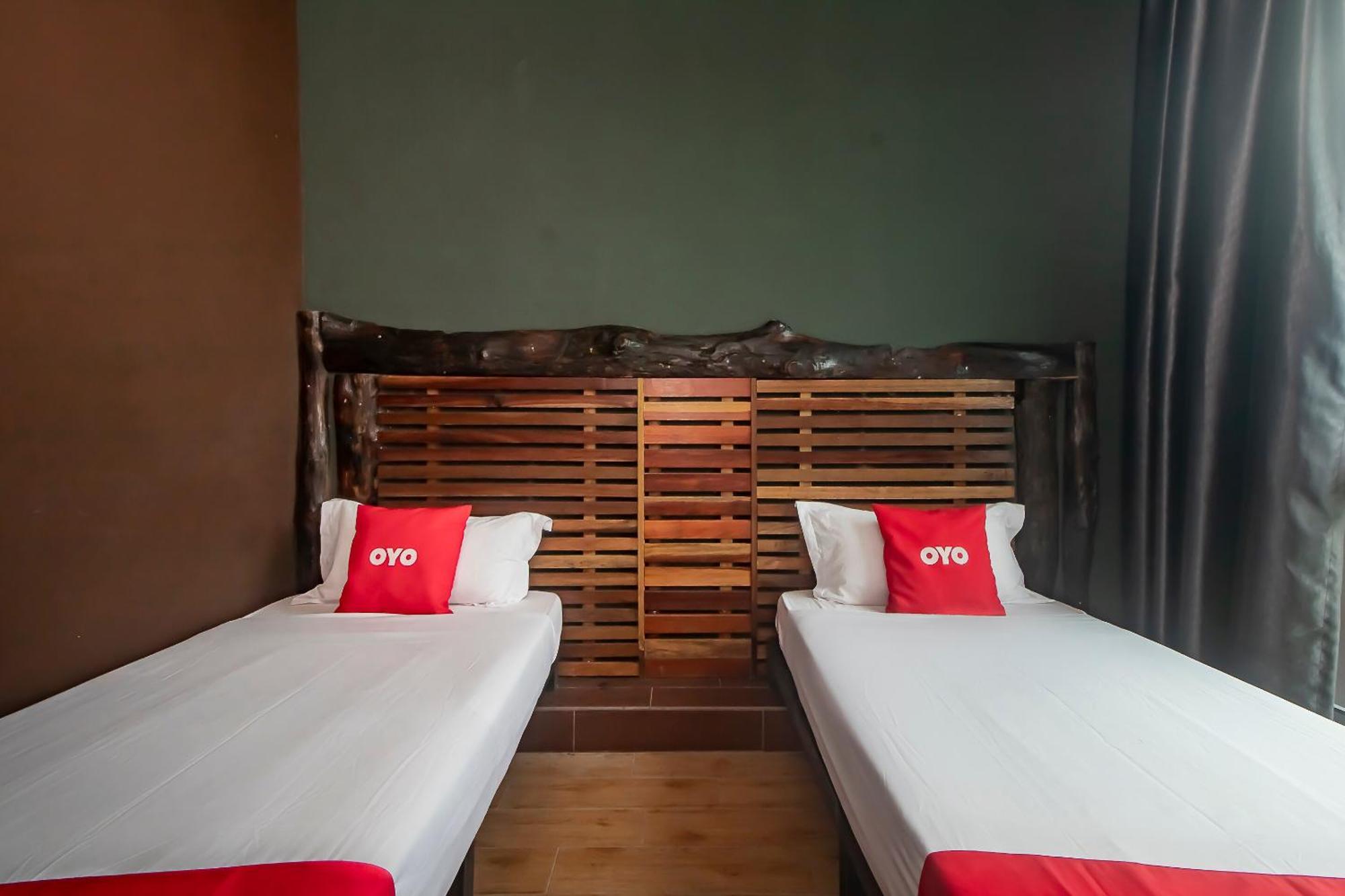 Oyo 90094 Hi Inn 3 Sibu Exterior photo