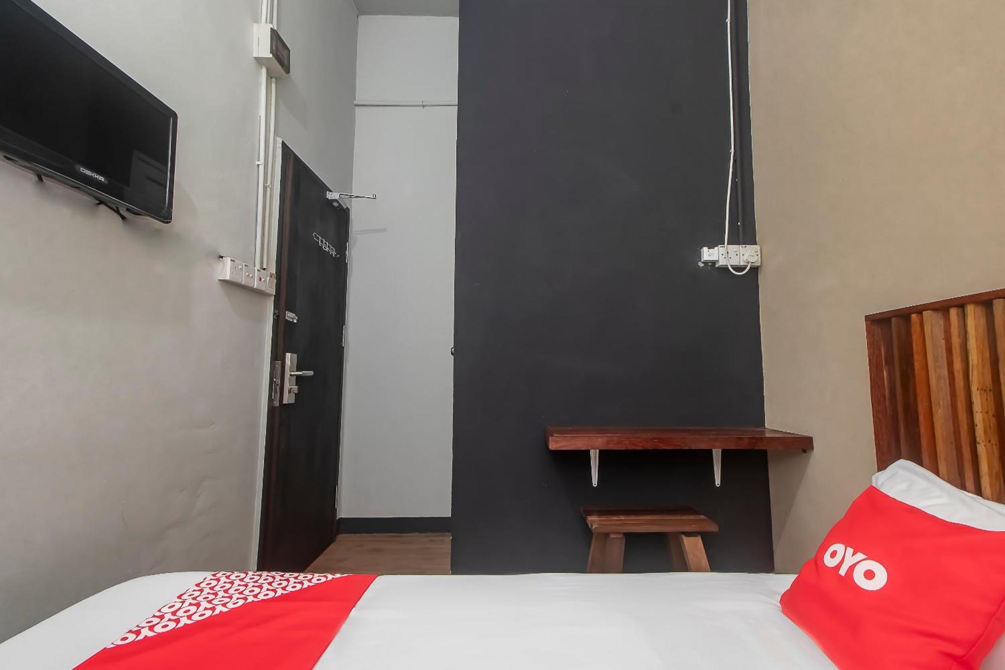 Oyo 90094 Hi Inn 3 Sibu Exterior photo