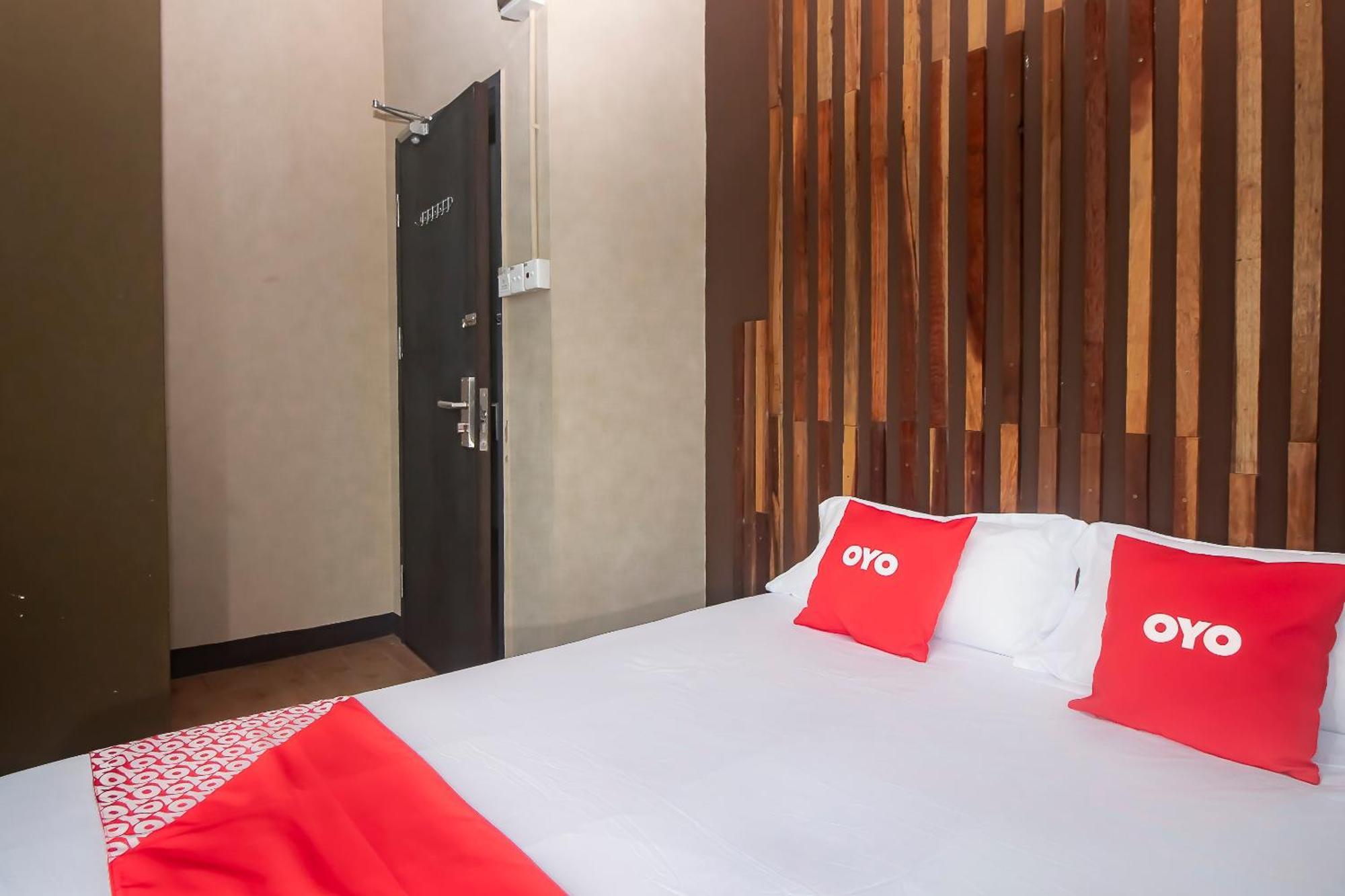 Oyo 90094 Hi Inn 3 Sibu Exterior photo