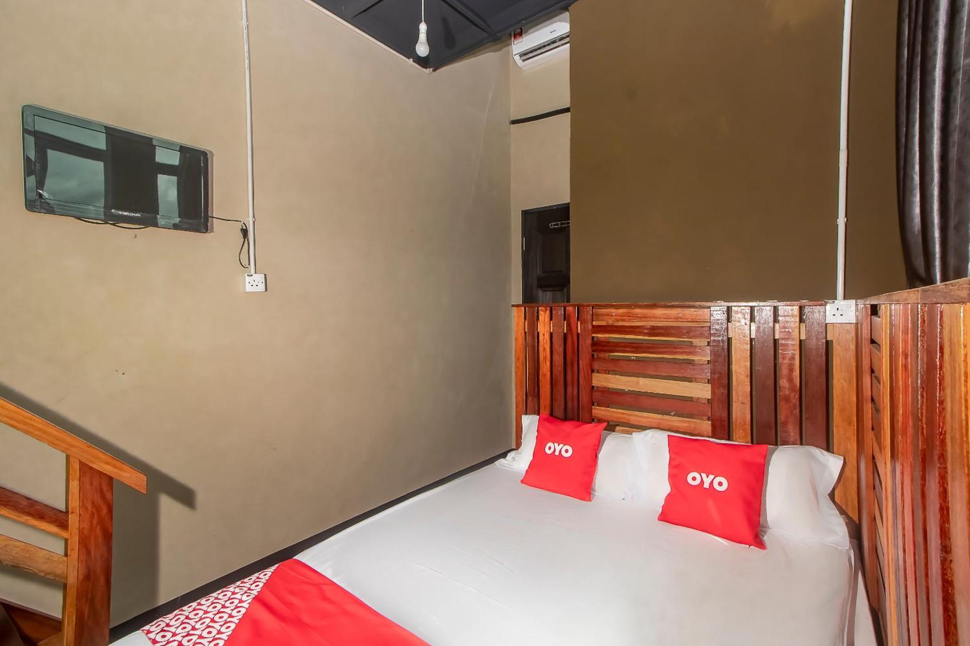 Oyo 90094 Hi Inn 3 Sibu Exterior photo