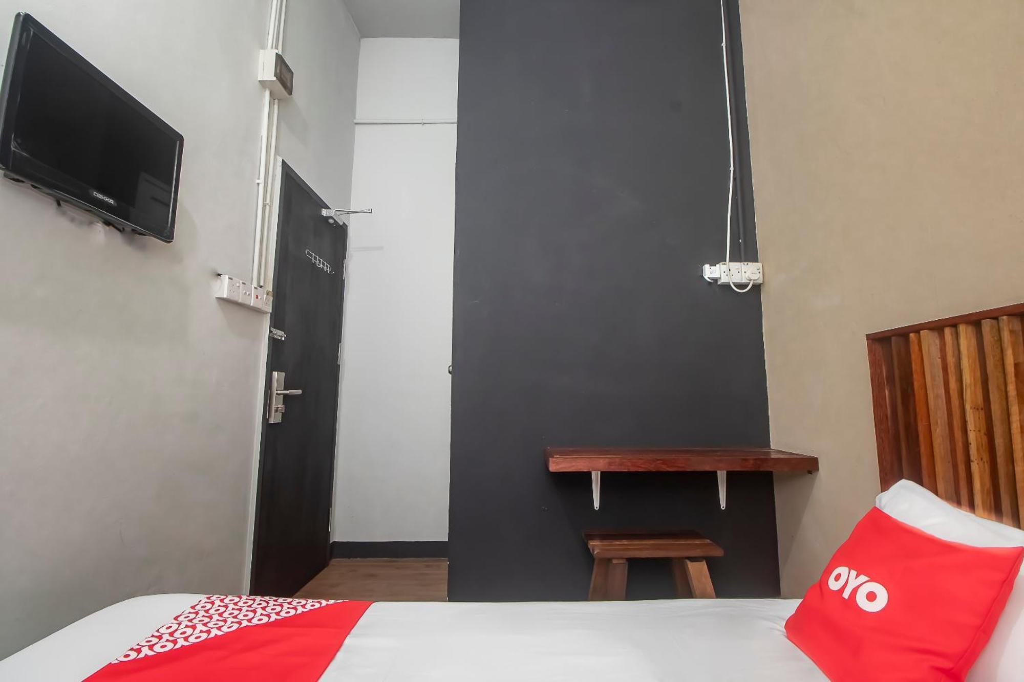 Oyo 90094 Hi Inn 3 Sibu Exterior photo